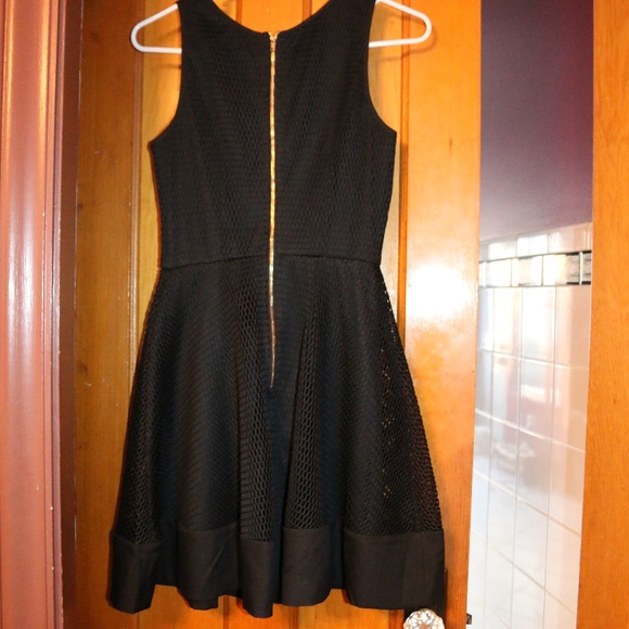 Black Forever 21 dress - Picture 3 of 4